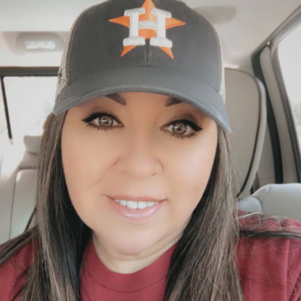 Meet your Posher, Angie